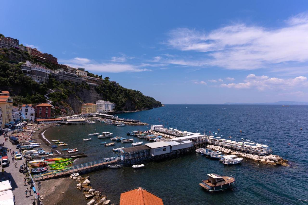 Апарт отель Relais Del Mare Сорренто Экстерьер фото